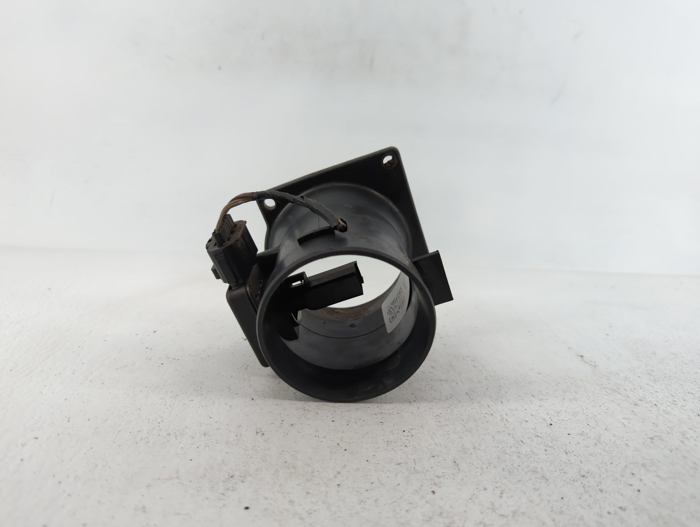 2002-2005 Ford Explorer Mass Air Flow Meter Maf - Oemusedautoparts1.com