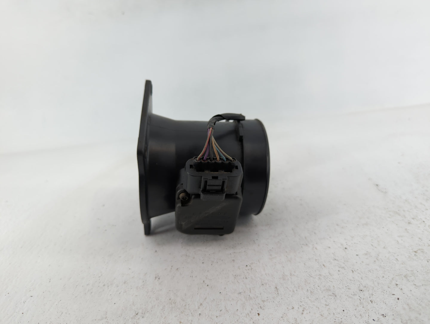 2002-2005 Ford Explorer Mass Air Flow Meter Maf - Oemusedautoparts1.com