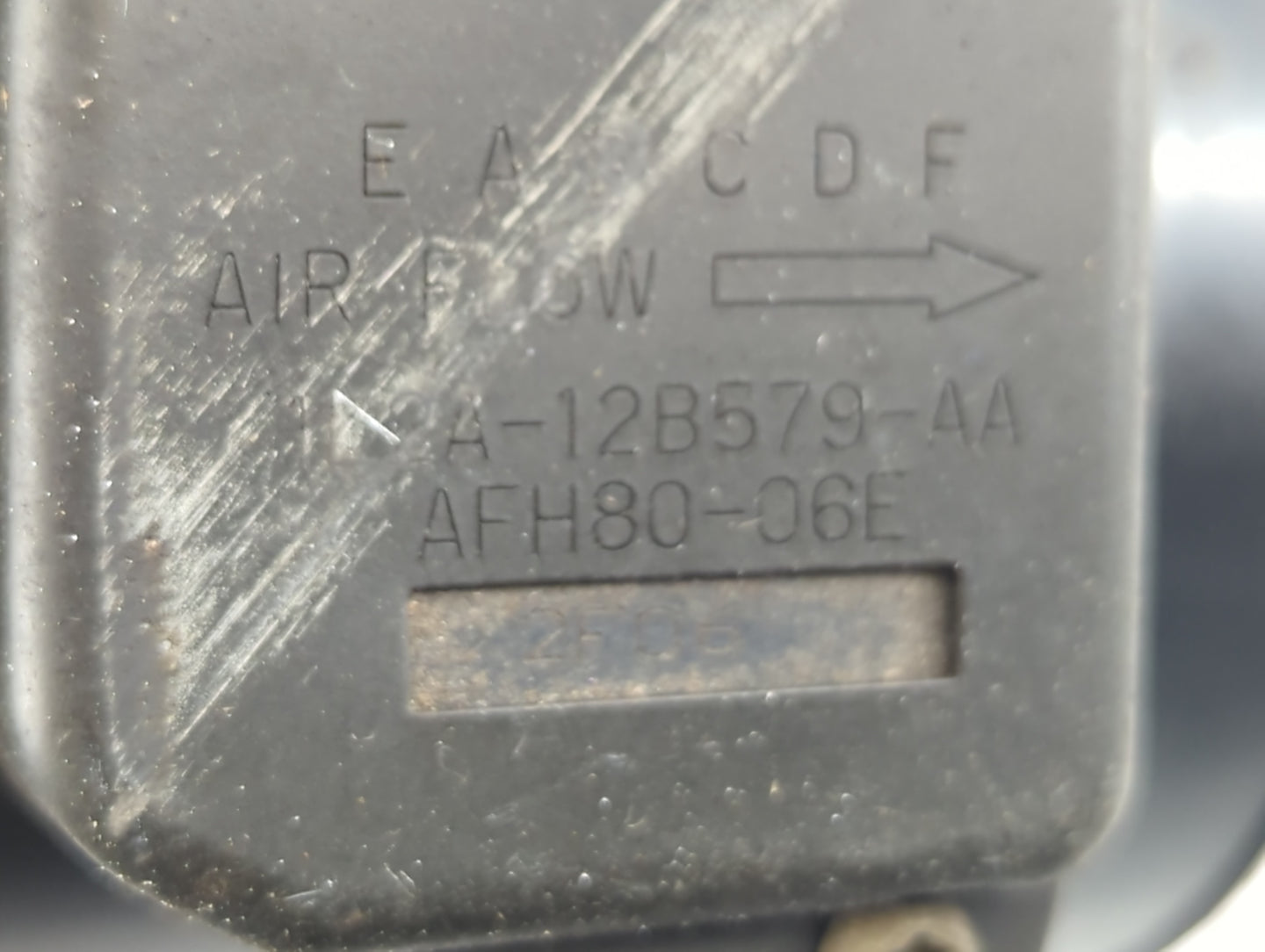 2002-2005 Ford Explorer Mass Air Flow Meter Maf - Oemusedautoparts1.com