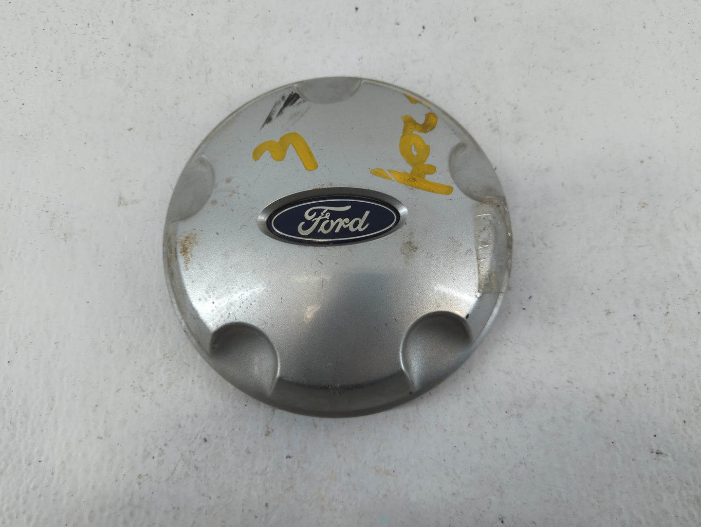 2002 Ford Explorer Rim Wheel Center Cap - Oemusedautoparts1.com