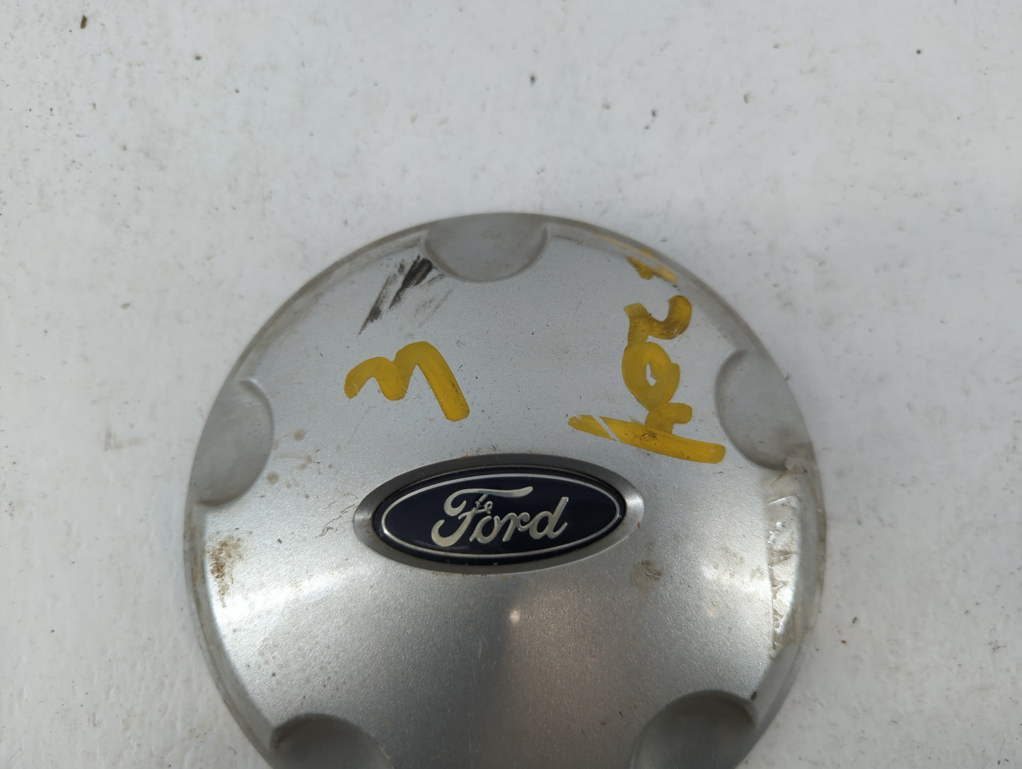 2002 Ford Explorer Rim Wheel Center Cap 700632 - Oemusedautoparts1.com