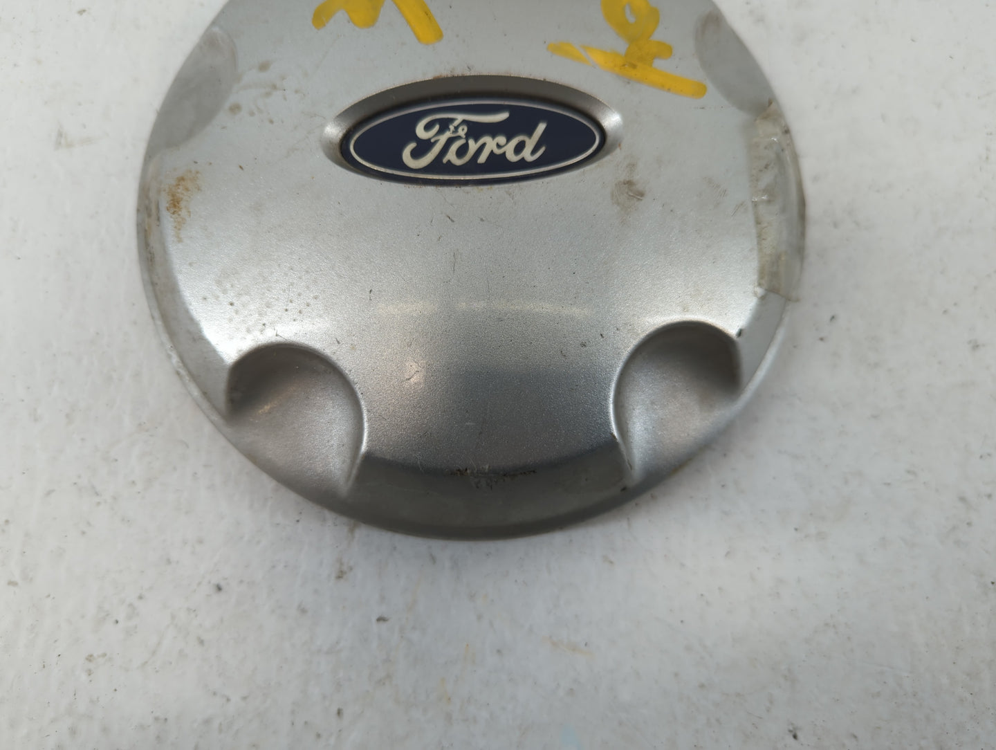2002 Ford Explorer Rim Wheel Center Cap 700632 - Oemusedautoparts1.com