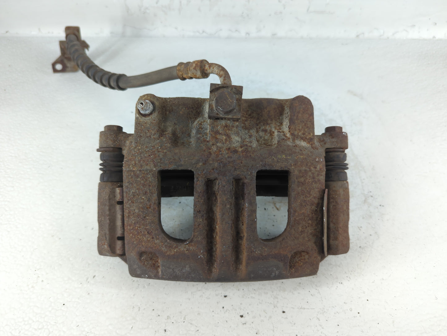 Ford Explorer Front Driver Left Brake Caliper - Oemusedautoparts1.com
