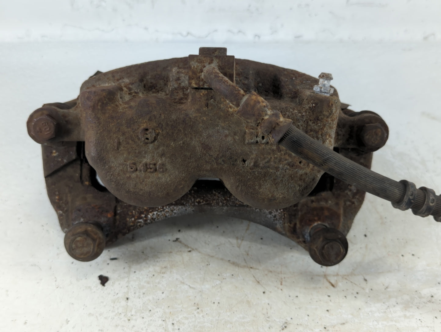 Ford Explorer Front Driver Left Brake Caliper 700825 - Oemusedautoparts1.com