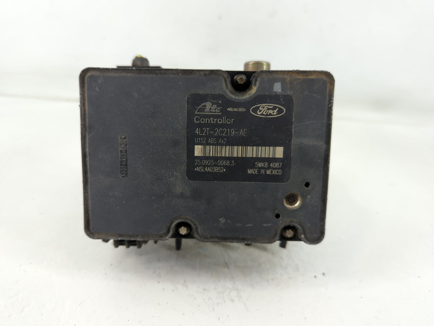 2002 Ford Explorer ABS Pump Control Module Replacement P/N:5WK8 4087 0925-0068, 4L2T-2C219-AE Fits OEM Used Auto Parts - Oem