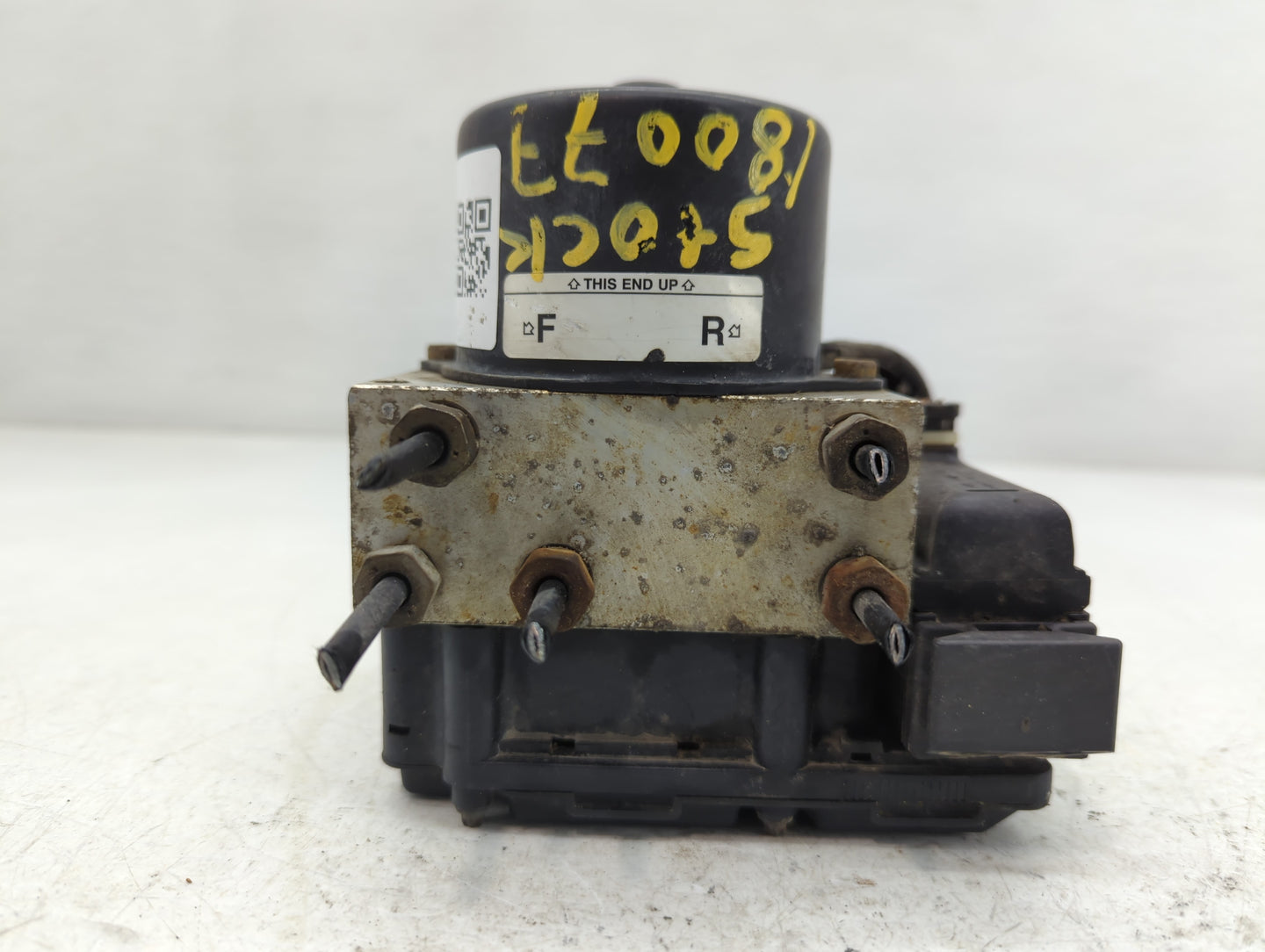 2002 Ford Explorer ABS Pump Control Module Replacement P/N:1158 0511-8186 Fits OEM Used Auto Parts - Oemusedautoparts1.com