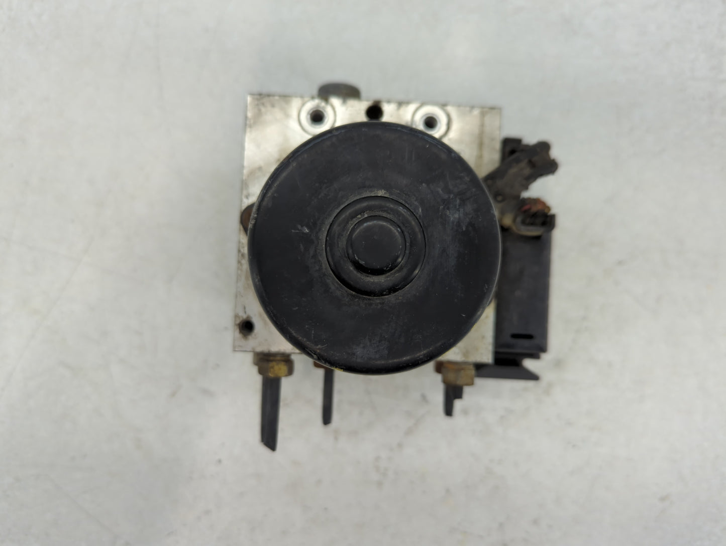 2002 Ford Explorer ABS Pump Control Module Replacement P/N:1158 0511-8186 Fits OEM Used Auto Parts - Oemusedautoparts1.com