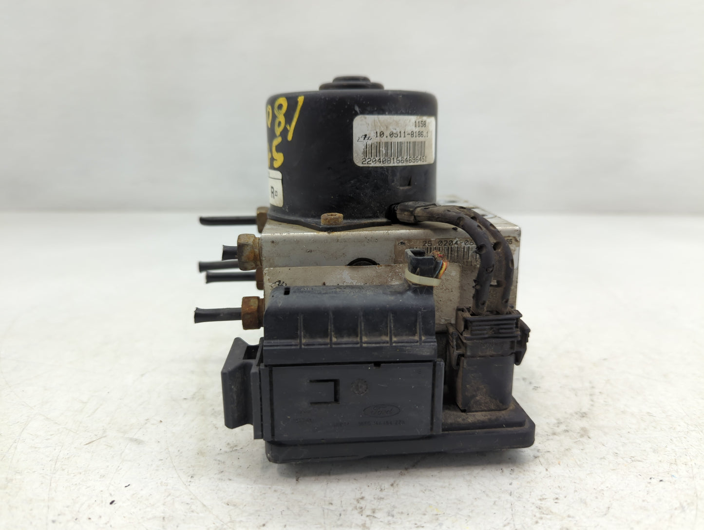 2002 Ford Explorer ABS Pump Control Module Replacement P/N:1158 0511-8186 Fits OEM Used Auto Parts - Oemusedautoparts1.com