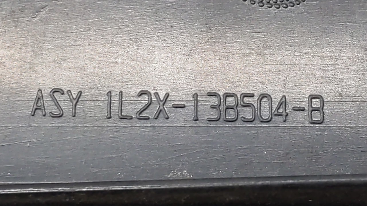2002 Ford Explorer Tail Light Assembly Passenger Right OEM P/N:1L2X-13B504-B Fits Fits 2003 2004 2005 OEM Used Auto Parts - 