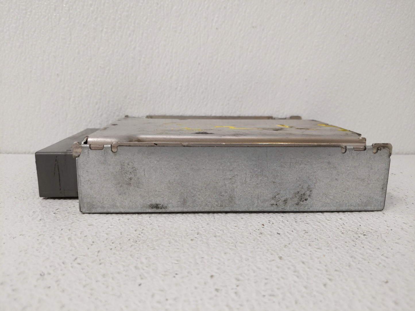 2002 Ford Explorer Sport PCM Engine Control Computer ECU ECM PCU OEM P/N:2L2A-12A650-EC Fits OEM Used Auto Parts - Oemusedau