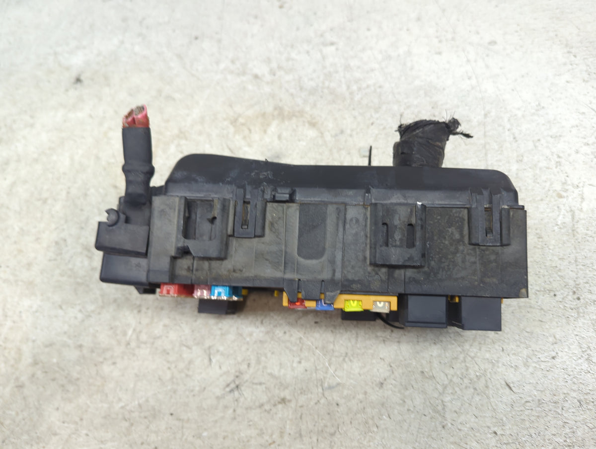 2002-2005 Ford Explorer Sport Trac Fusebox Fuse Box Panel Relay Module P/N:2L5T-14A075-A P31F49985F Fits OEM Used Auto Parts