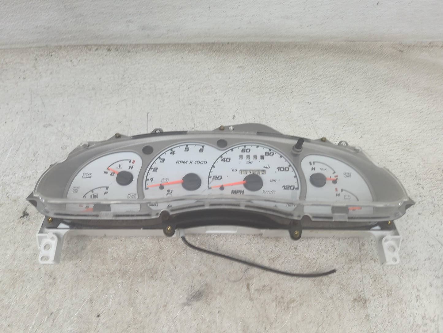 2002 Ford Explorer Sport Trac Instrument Cluster Speedometer Gauges Miles: Fits OEM Used Auto Parts - Oemusedautoparts1.com