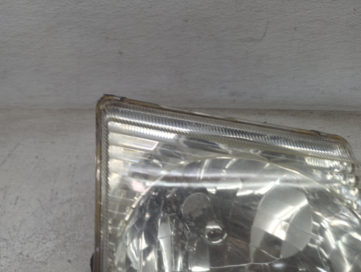 2001 Explorer Sport Trac Passenger Right Oem Head Light Headlight Lamp - Oemusedautoparts1.com