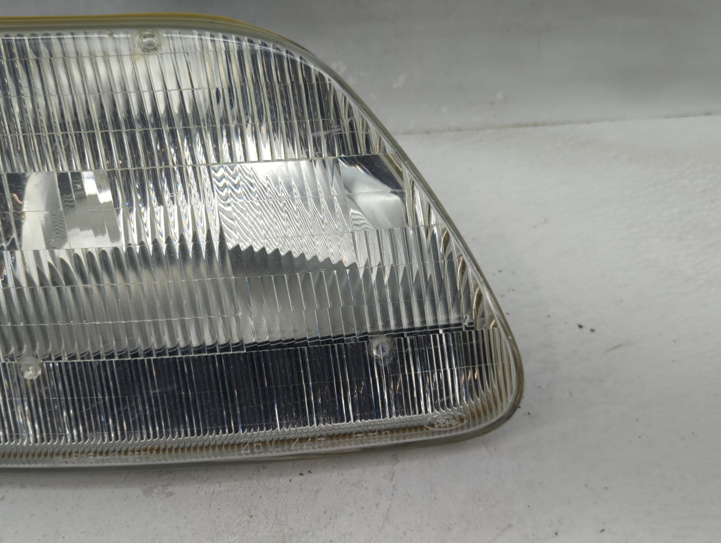 1997-2003 Ford F-150 Passenger Right Oem Head Light Headlight Lamp - Oemusedautoparts1.com