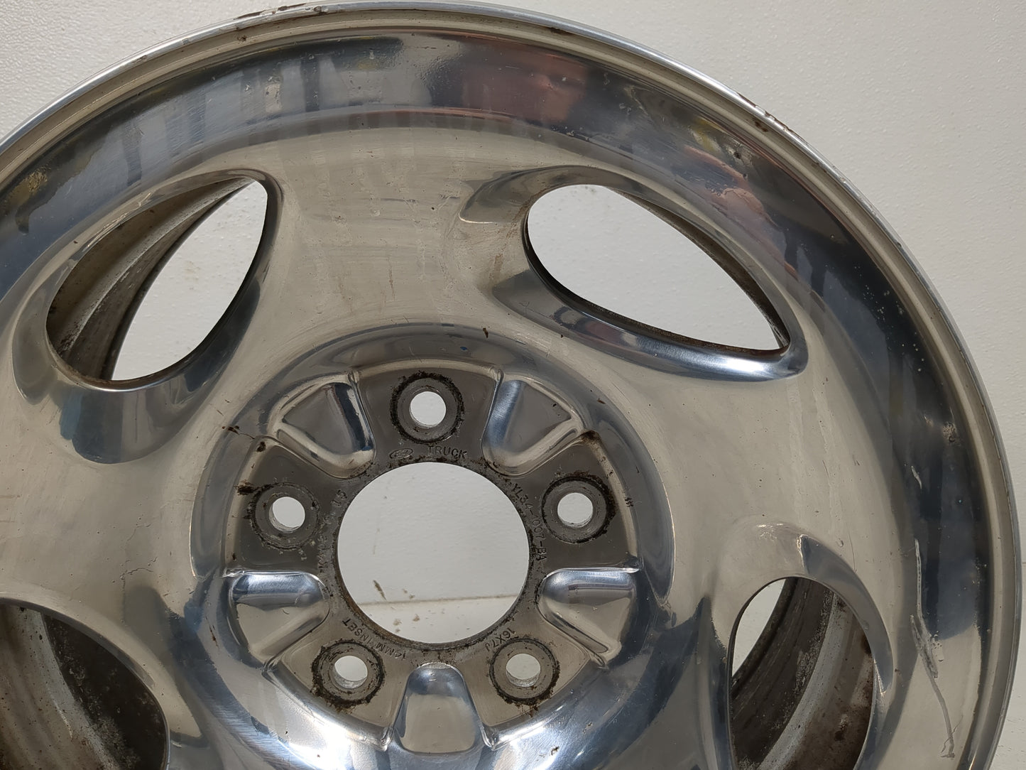 2000-2003 Ford F-150 Oem Wheel Rim - Oemusedautoparts1.com