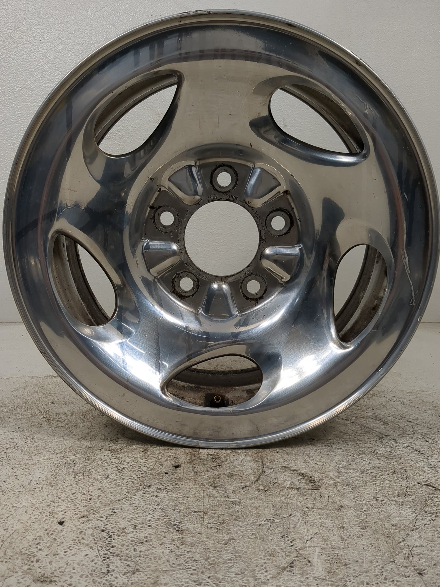 2000-2003 Ford F-150 Oem Wheel Rim - Oemusedautoparts1.com