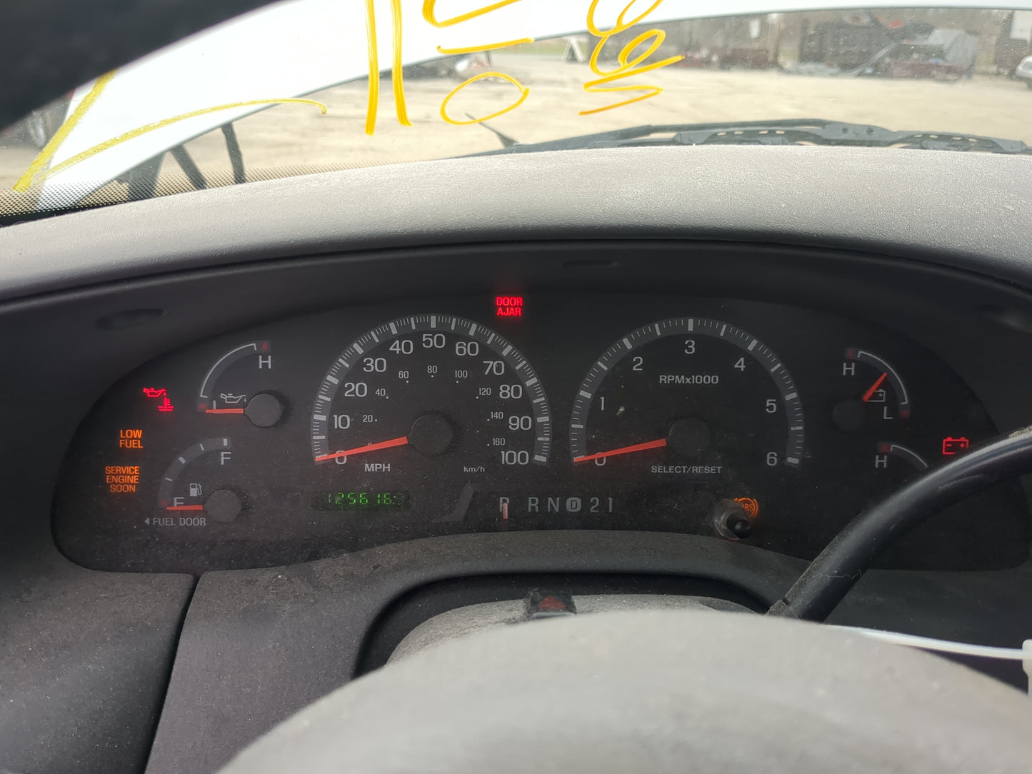 2002-2004 Ford F-150 Instrument Cluster Speedometer Gauges Miles:126K Fits Fits 2002 2003 2004 OEM Used Auto Parts - Oemused