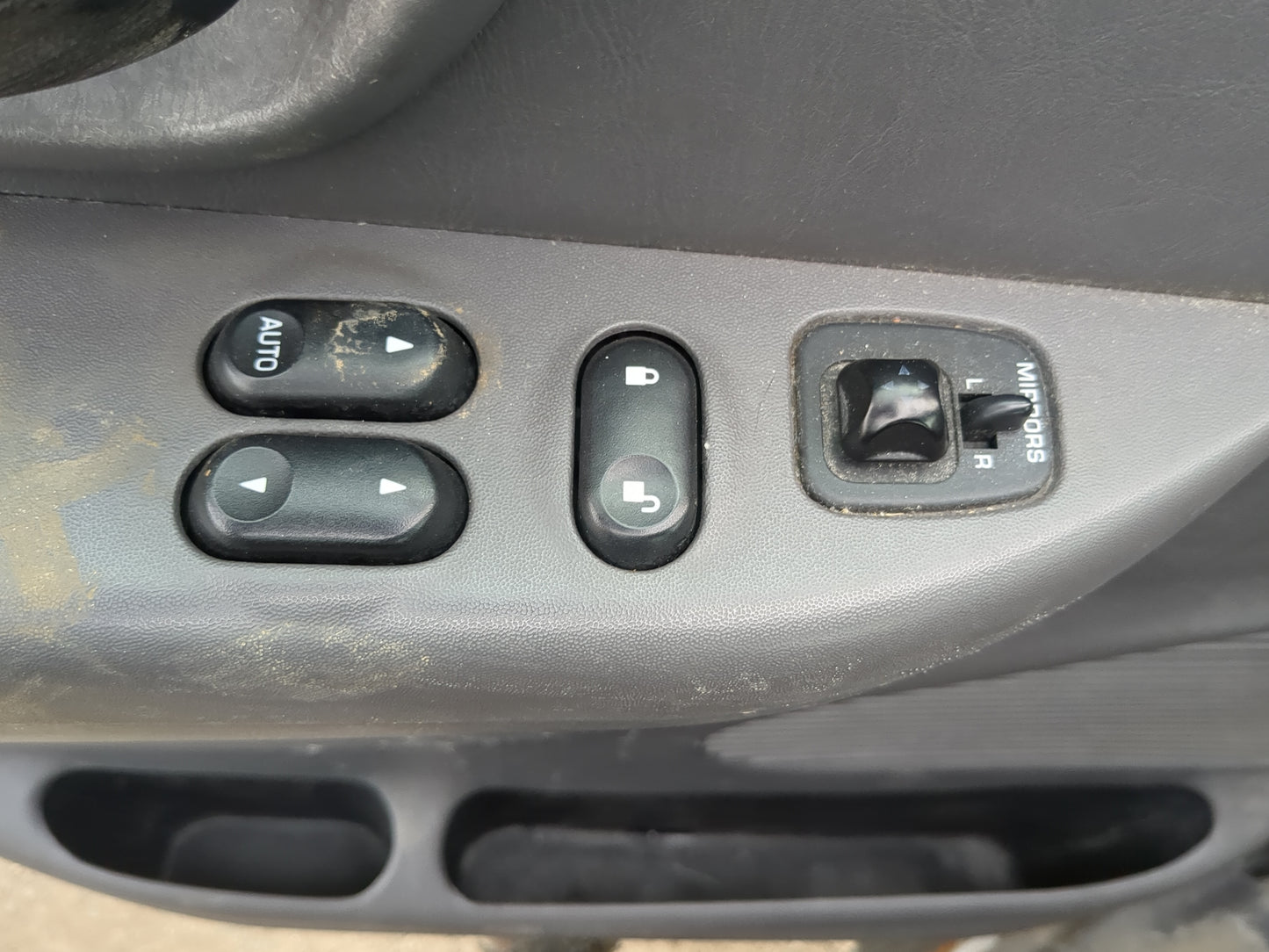 2000-2002 Ford F-150 Master Power Window Switch Replacement Driver Side Left Fits Fits 2000 2001 2002 OEM Used Auto Parts - 