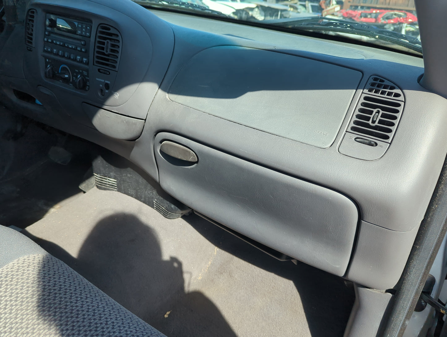 2002 Ford F-150 Passenger Glove Box Door Storage Compartment - Oemusedautoparts1.com