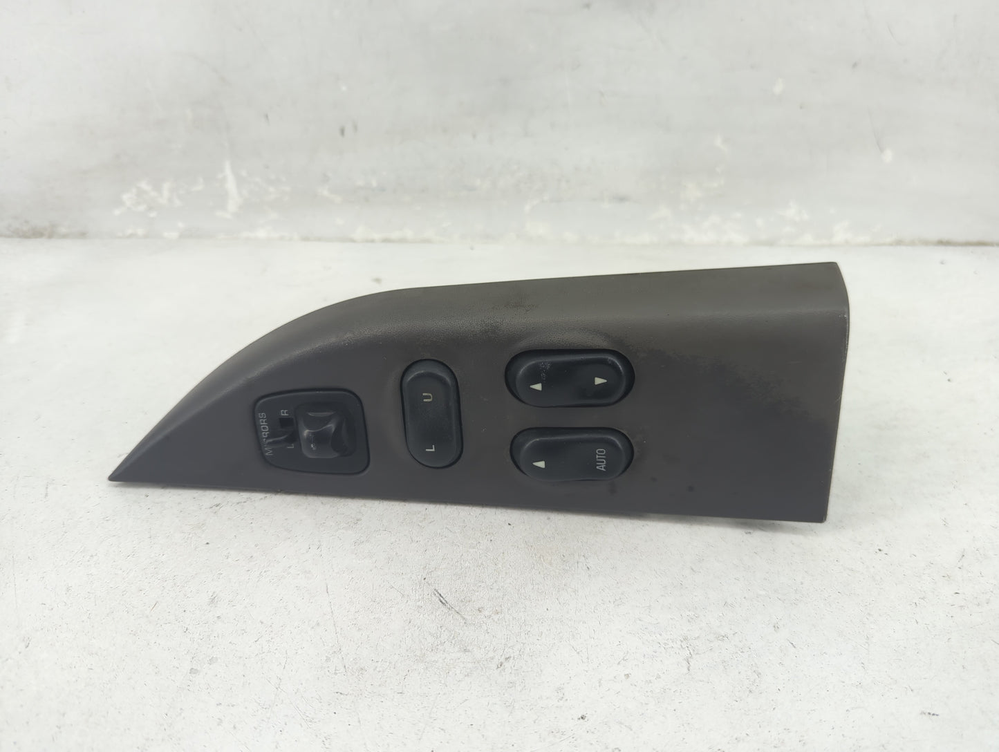 2002-2004 Ford F-150 Master Power Window Switch Replacement Driver Side Left P/N:XL34-14A564-ACW Fits OEM Used Auto Parts - 
