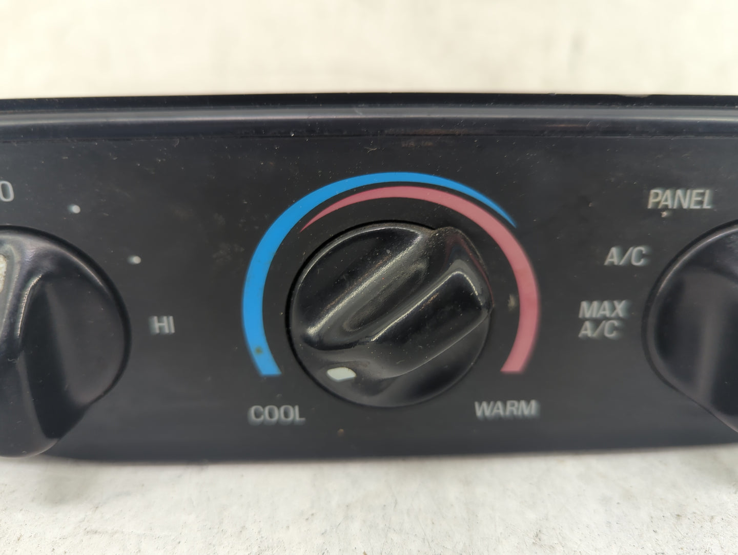 1999-2004 Ford F-150 Climate Control Module Temperature AC/Heater Replacement P/N:378 405 387 Fits OEM Used Auto Parts - Oem