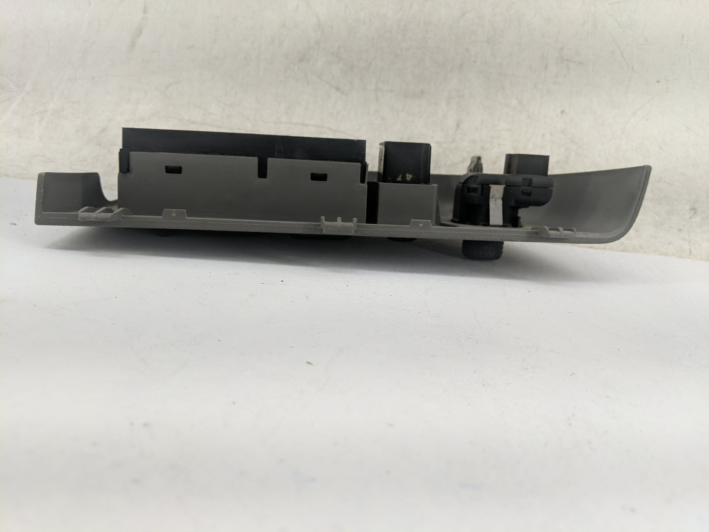 2002-2004 Ford F-150 Master Power Window Switch Replacement Driver Side Left P/N:XL34-14A564-ACW Fits OEM Used Auto Parts - 