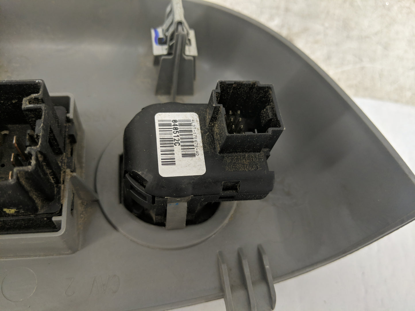 2002-2004 Ford F-150 Master Power Window Switch Replacement Driver Side Left P/N:XL34-14A564-ACW Fits OEM Used Auto Parts - 