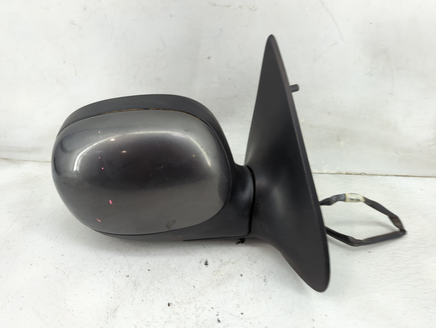 2002-2004 Ford F-150 Passenger Side View Mirror - Right Door Mirror OEM Used - Oemusedautoparts1.com