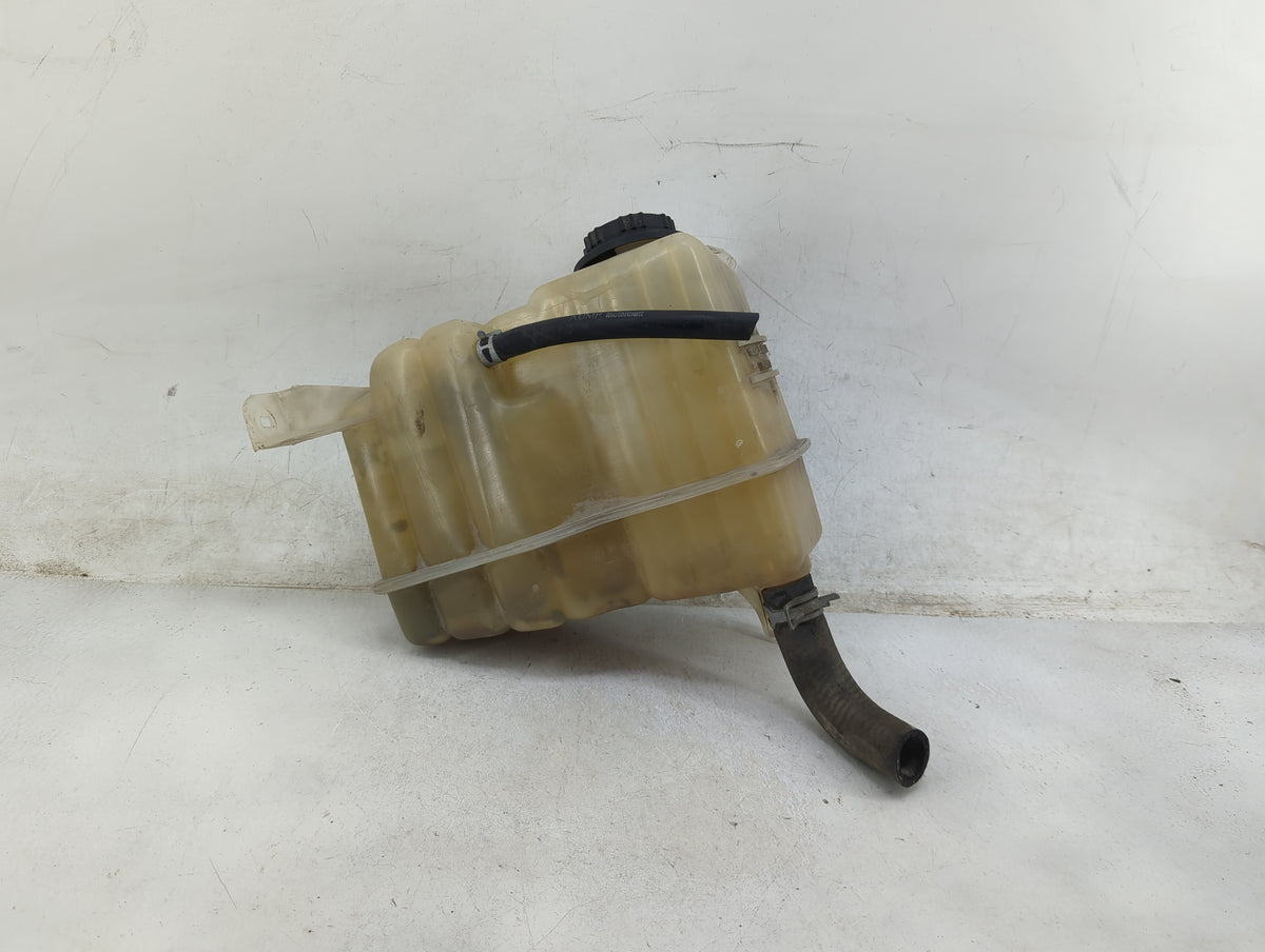 1999-2003 Ford F-150 Radiator Coolant Overflow Expansion Tank Bottle 1466961 - Oemusedautoparts1.com