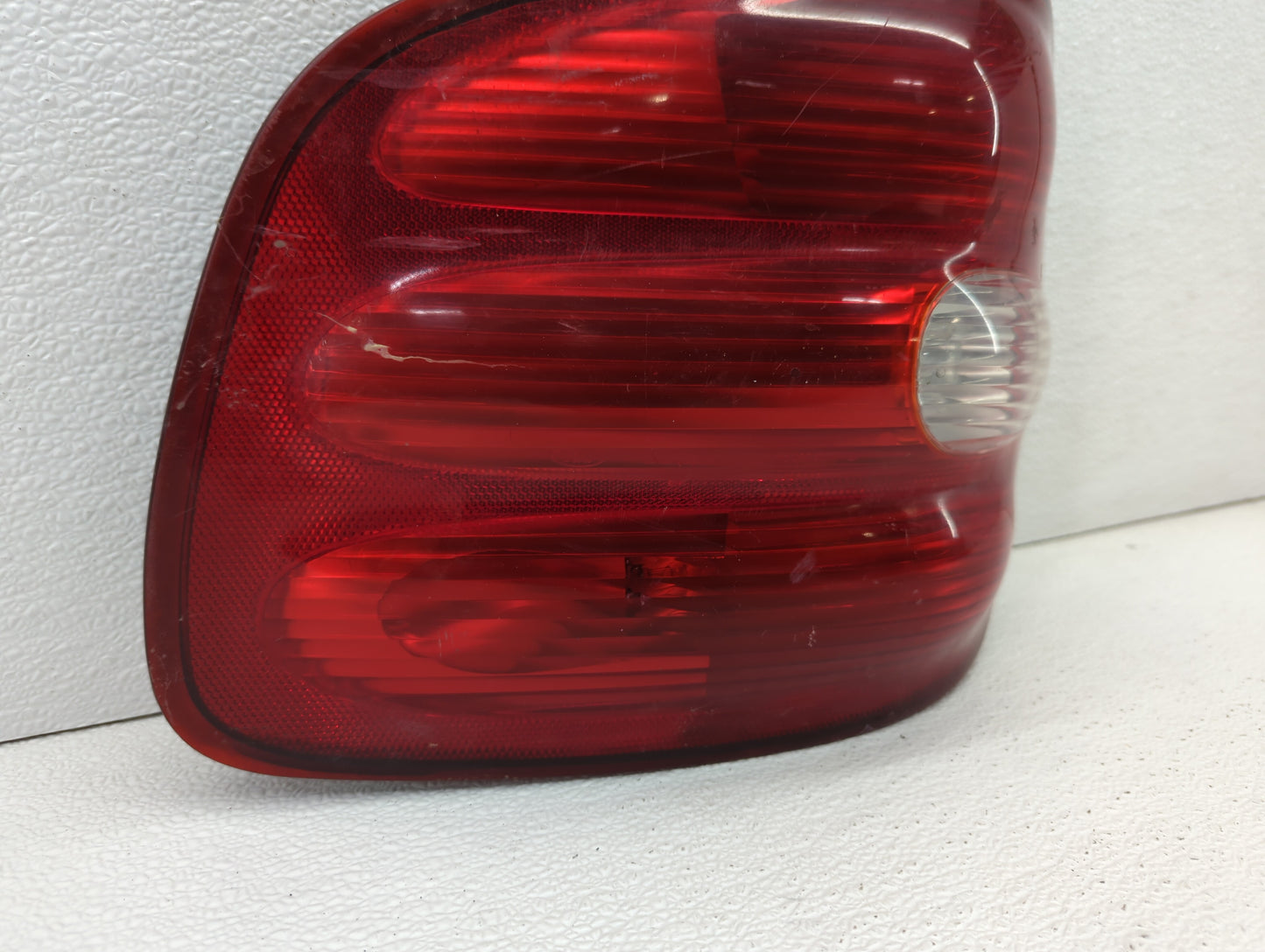 2002 Ford F-150 Tail Light Assembly Driver Left OEM P/N:F75B-13B505-B Fits OEM Used Auto Parts - Oemusedautoparts1.com