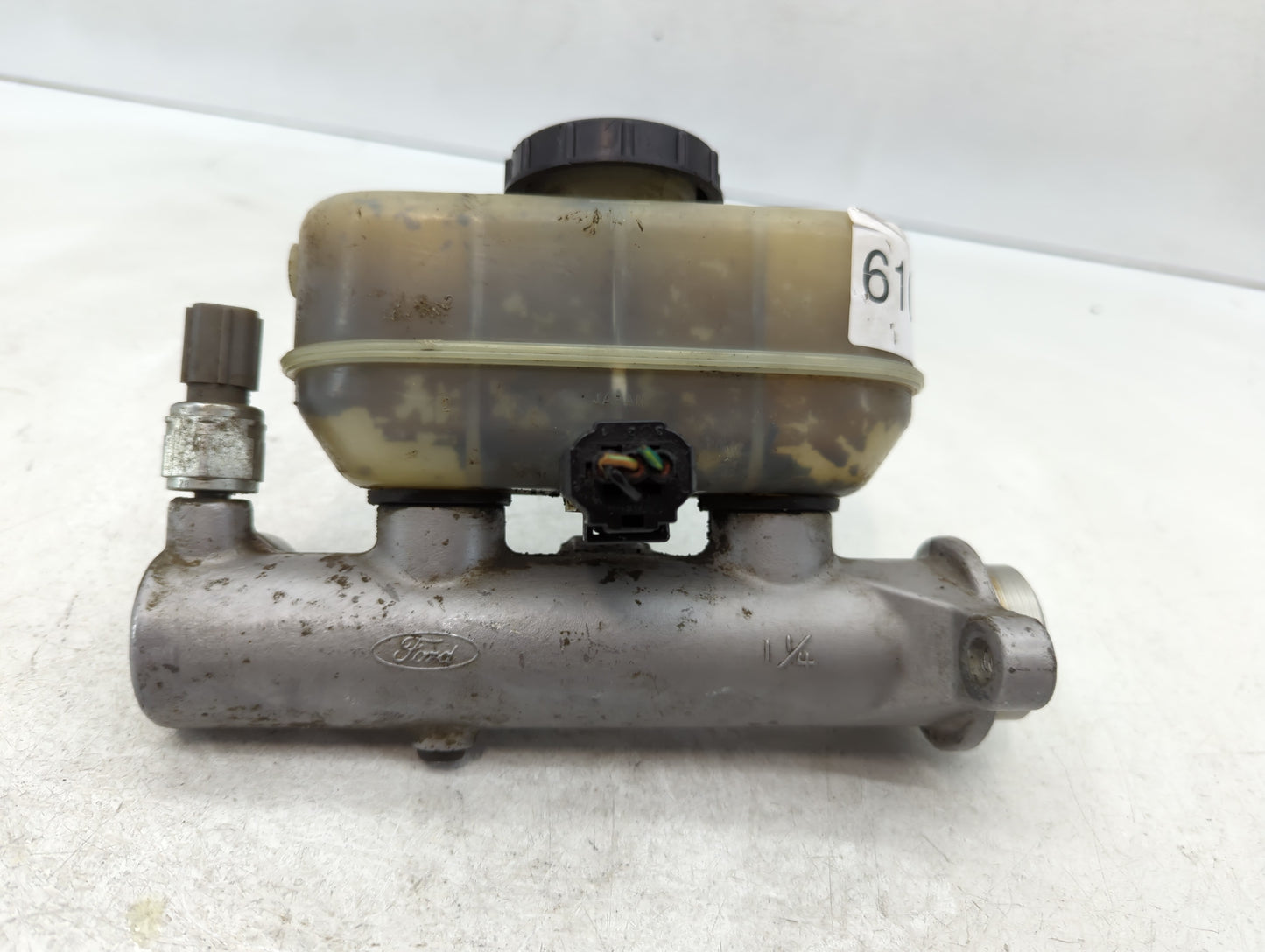 2002-2003 Ford F-150 Brake Master Cylinder - Oemusedautoparts1.com