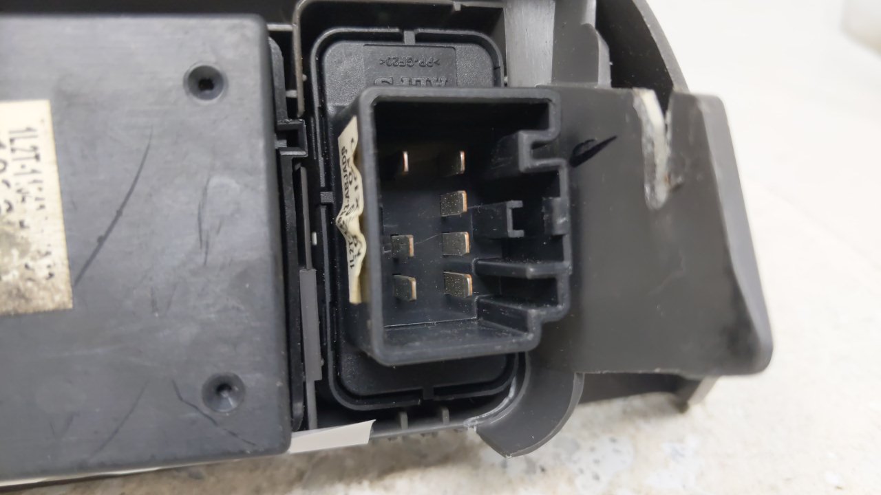 2002 Ford F-250 Master Power Window Switch Replacement Driver Side Left Fits OEM Used Auto Parts - Oemusedautoparts1.com