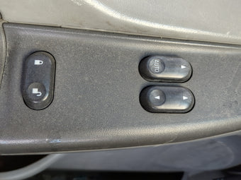 compare product 2002-2007 Ford F-250 Super Duty Master Power Window Switch Replacement Driver Side Left Fits Fits 2002 2003 2004 2005 2006 2007 OEM Used Auto Parts