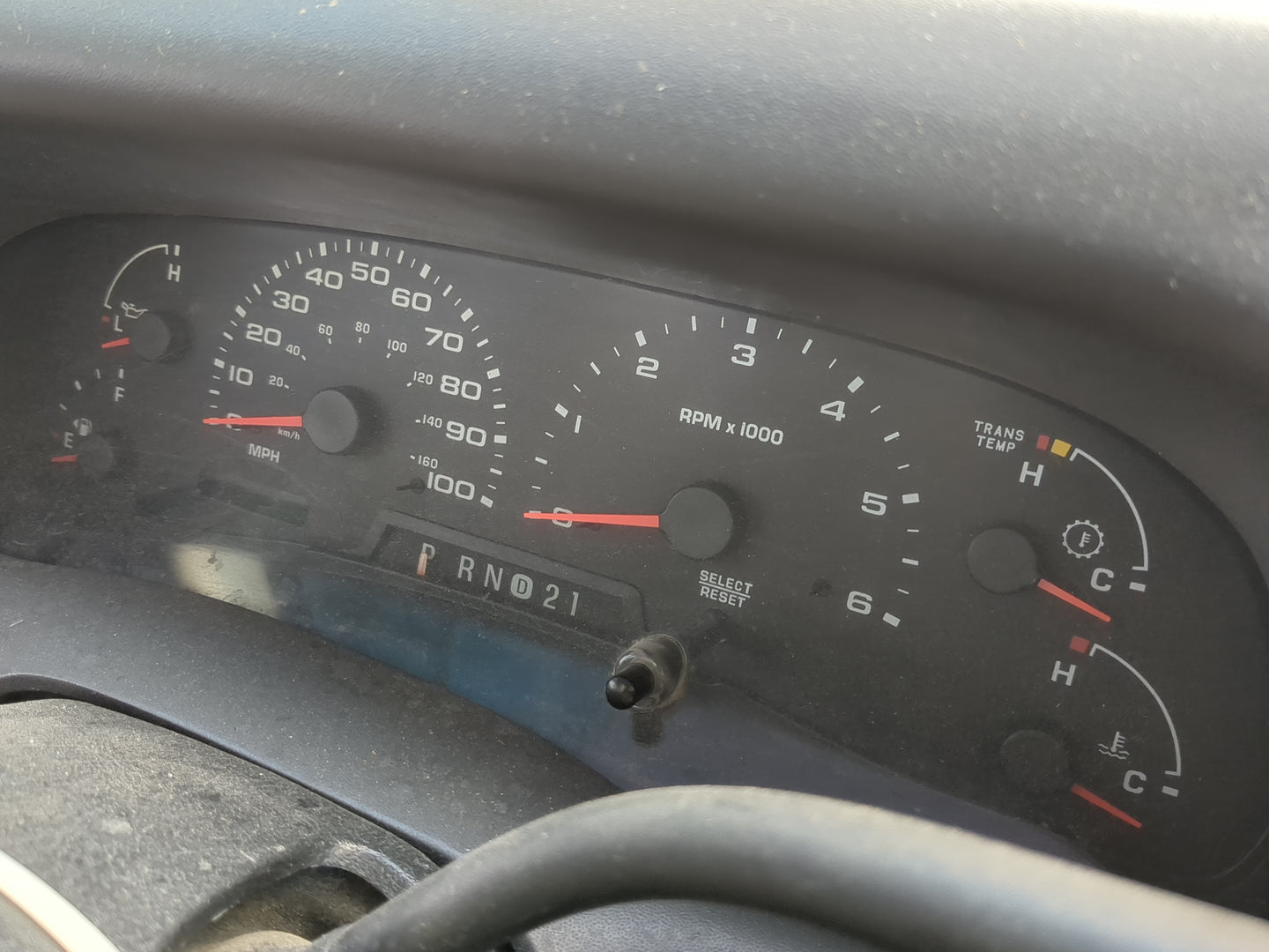 2002-2003 Ford F-250 Super Duty Instrument Cluster Speedometer Gauges Miles:123K Fits Fits 2002 2003 OEM Used Auto Parts - O