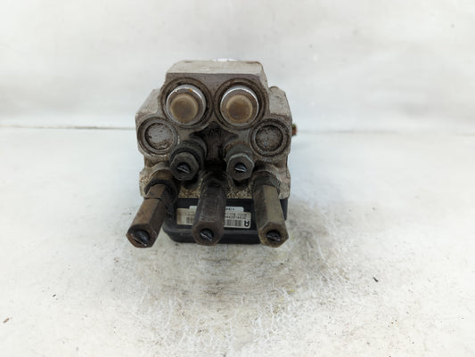 2002-2004 Ford F-350 Super Duty ABS Pump Control Module Replacement Fits Fits 2002 2003 2004 2005 OEM Used Auto Parts - Oemu