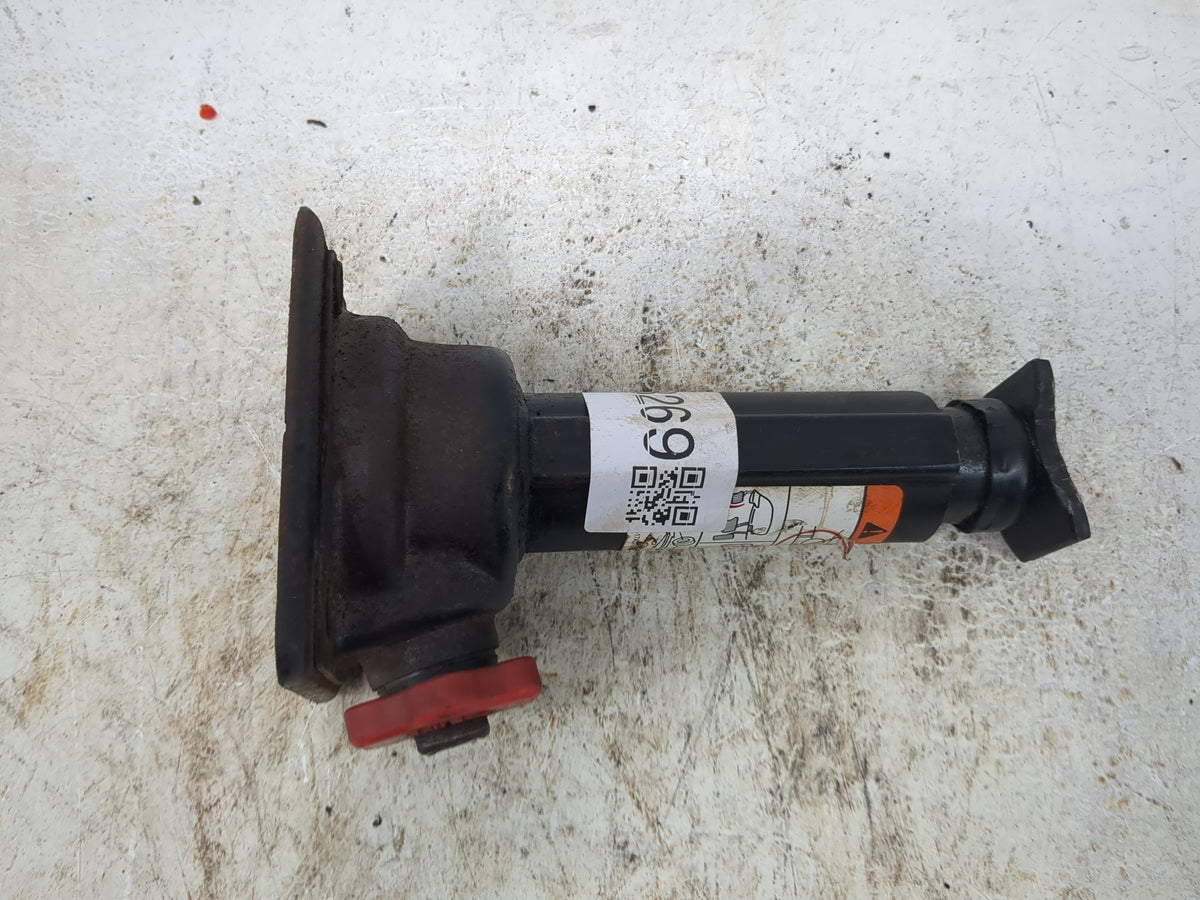 2002 Ford F150 Spare Scissor Car Jack - Oemusedautoparts1.com