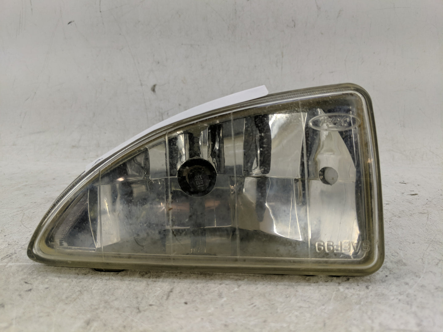 2000-2004 Ford Focus Driver Left Oem Front Light Lamp - Oemusedautoparts1.com