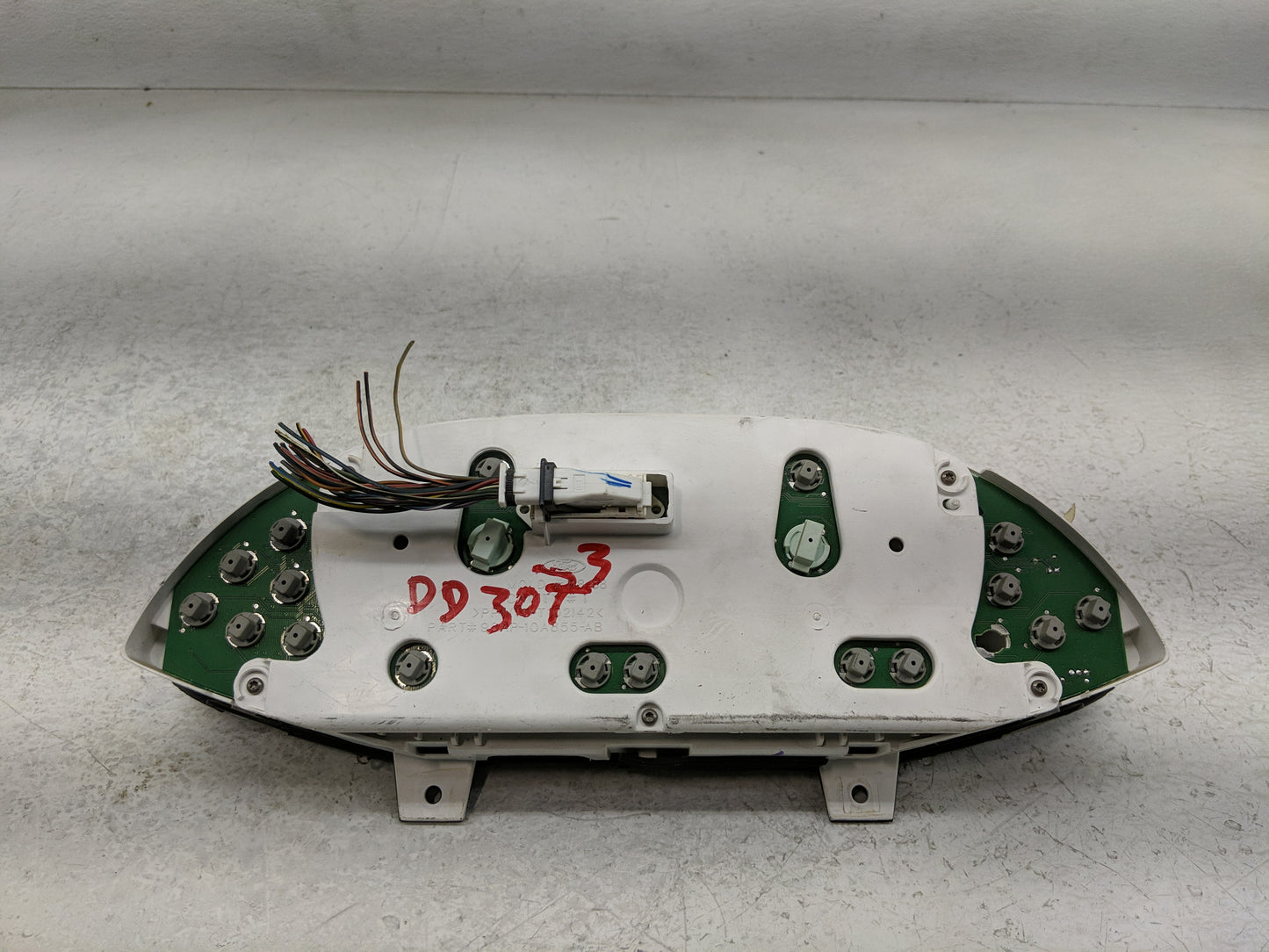 2000-2004 Ford Focus Instrument Cluster Speedometer Gauges P/N:98AP-10A855-AB Fits Fits 2000 2001 2002 2003 2004 OEM Used Au