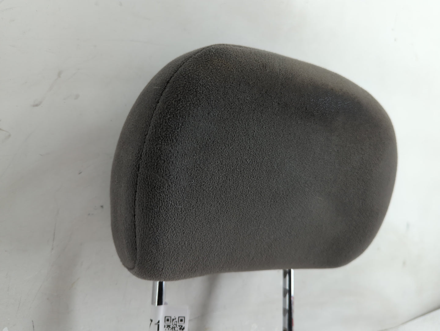 2002 Ford Focus Headrest Head Rest Front Driver Passenger Seat Fits OEM Used Auto Parts - Oemusedautoparts1.com