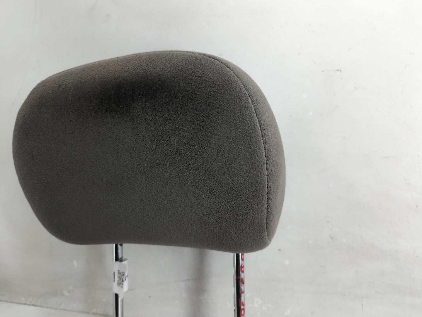 2002 Ford Focus Headrest Head Rest Front Driver Passenger Seat Fits OEM Used Auto Parts - Oemusedautoparts1.com