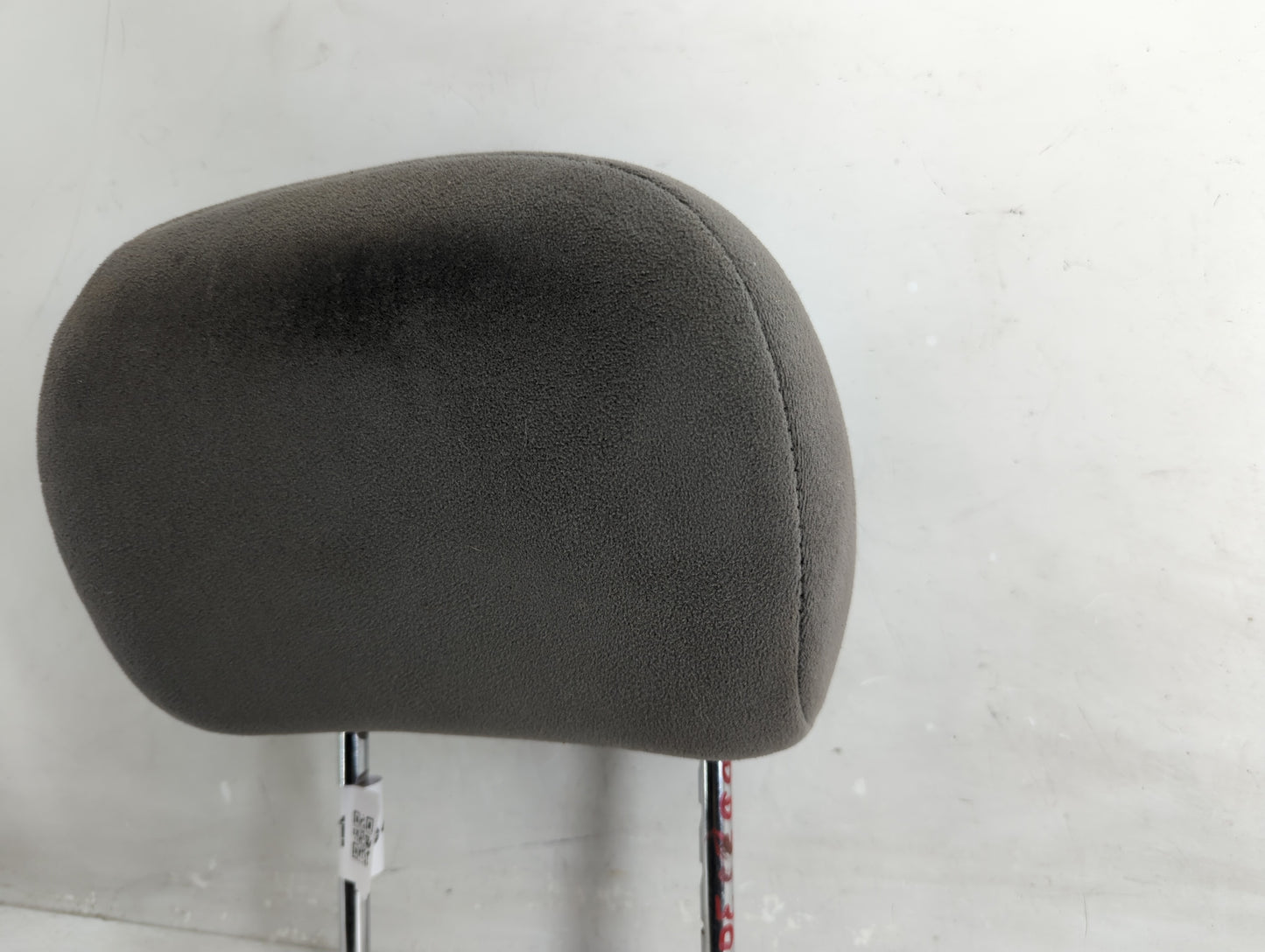 2002 Ford Focus Headrest Head Rest Front Driver Passenger Seat Fits OEM Used Auto Parts - Oemusedautoparts1.com