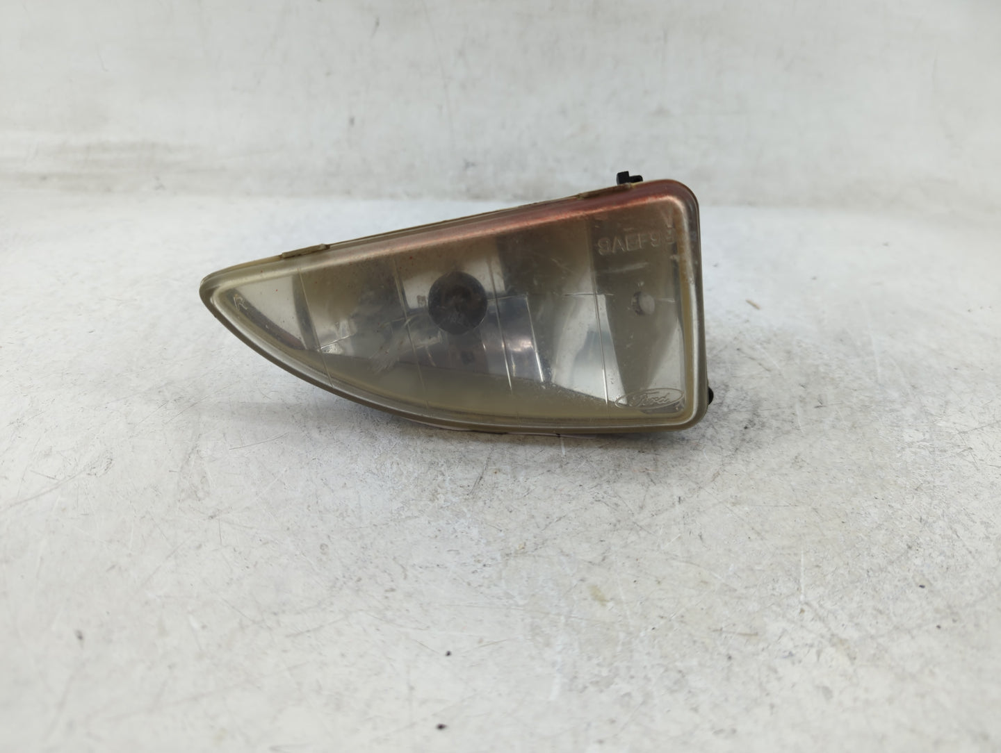 2000-2004 Ford Focus Passenger Right Oem Front Light Lamp - Oemusedautoparts1.com