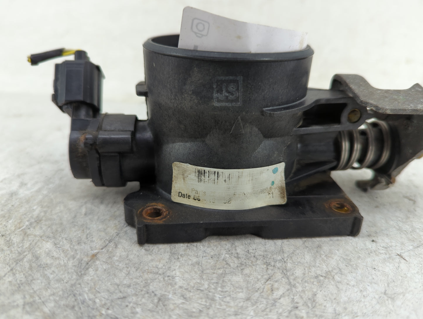 2002-2004 Ford Focus Throttle Body Fits Fits 2002 2003 2004 OEM Used Auto Parts - Oemusedautoparts1.com