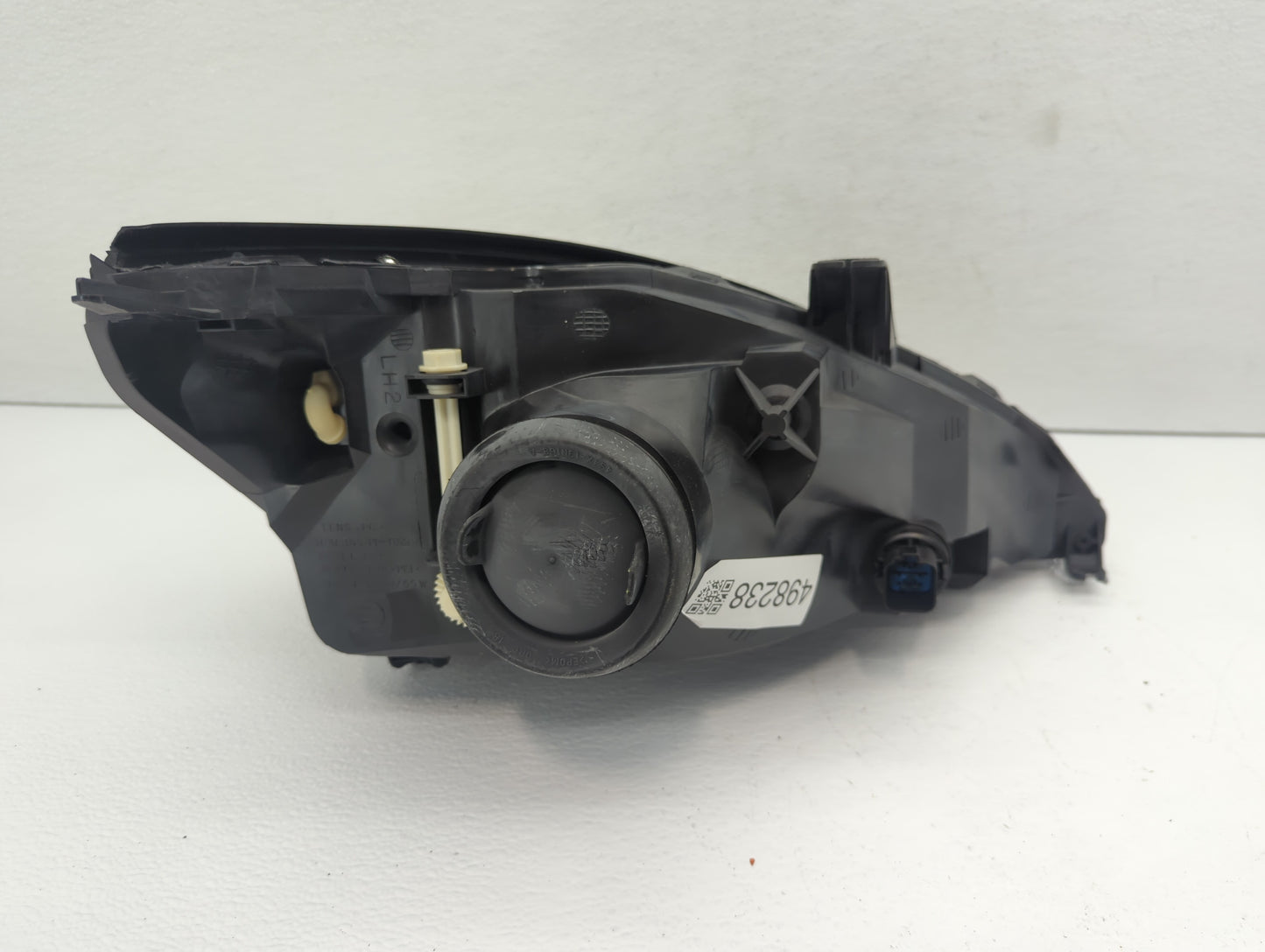 2003-2004 Ford Focus Driver Left Oem Head Light Headlight Lamp - Oemusedautoparts1.com
