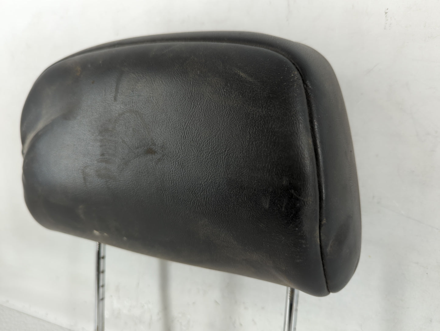 2002 Ford Focus Headrest Head Rest Front Driver Passenger Seat Fits OEM Used Auto Parts - Oemusedautoparts1.com