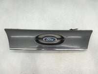 2002 Ford Fusion Front Grille Bumper Not Included - Oemusedautoparts1.com