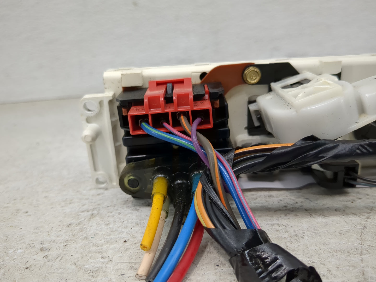 2001-2004 Ford Mustang Climate Control Module Temperature AC/Heater Replacement Fits Fits 2001 2002 2003 2004 OEM Used Auto 