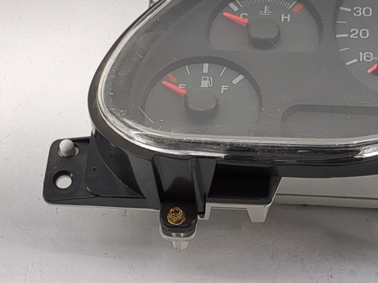 2002 Ford Mustang Instrument Cluster Speedometer Gauges P/N:1R3F-10849-AC 1R3F-10849-AC Miles: Fits OEM Used Auto Parts - Oe