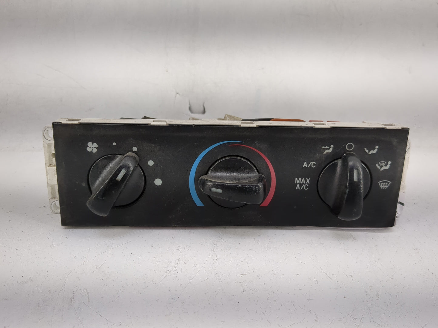 2001-2004 Ford Mustang Climate Control Module Temperature AC/Heater Replacement Fits Fits 2001 2002 2003 2004 OEM Used Auto 