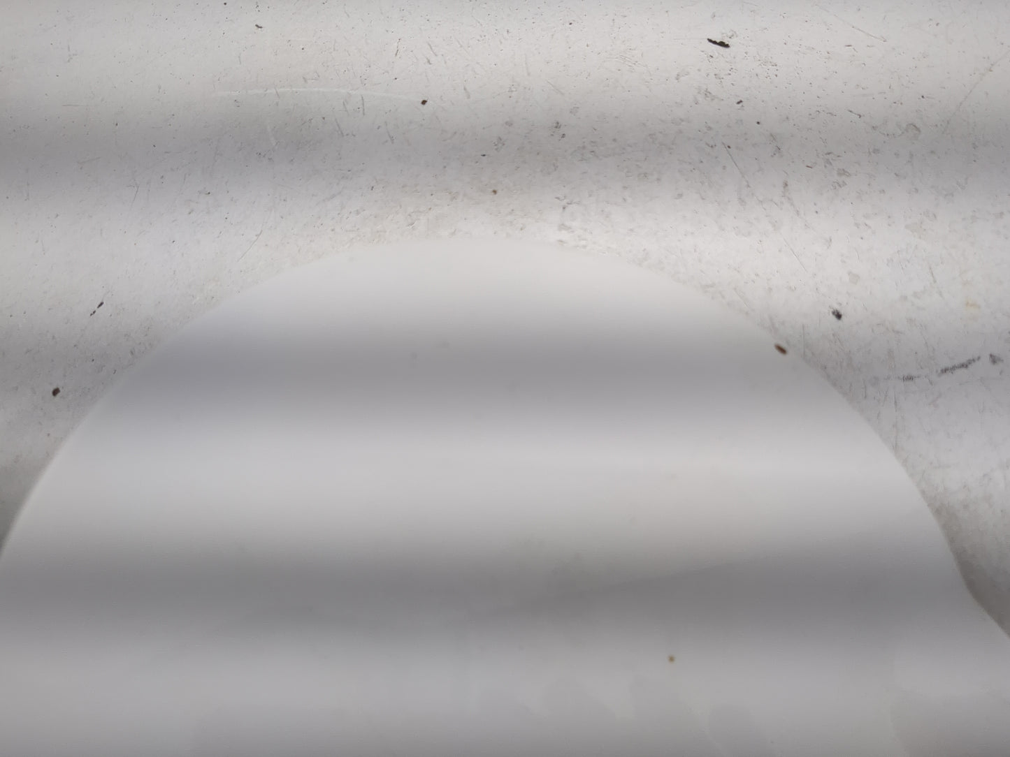 2002 Ford Mustang Fuel Tank Door Lid Gas Tank White - Oemusedautoparts1.com